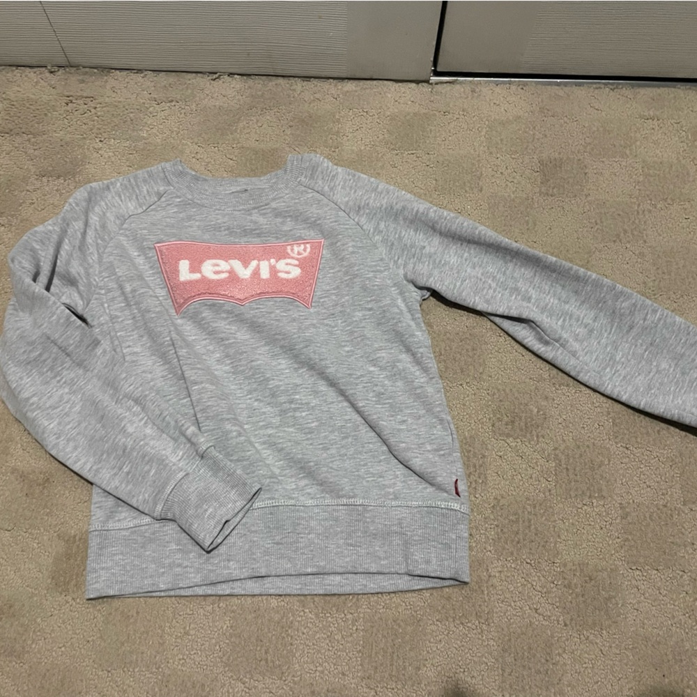 Levi's Light Gray Sweatshirt with Pink Logo